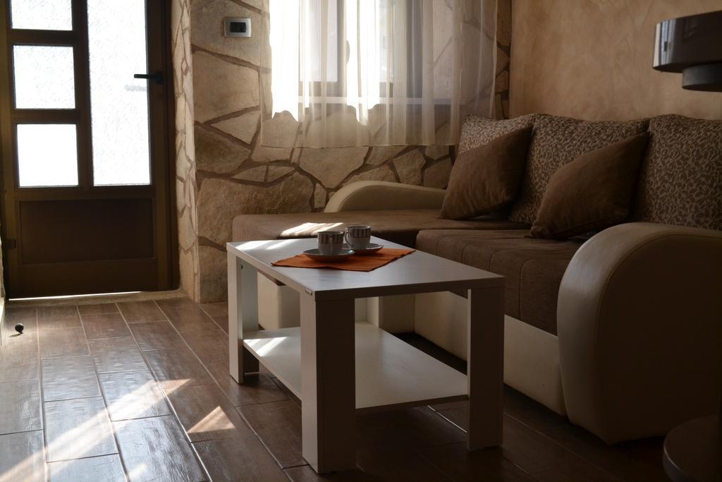 Lanterna Apartments Kotor Cameră foto